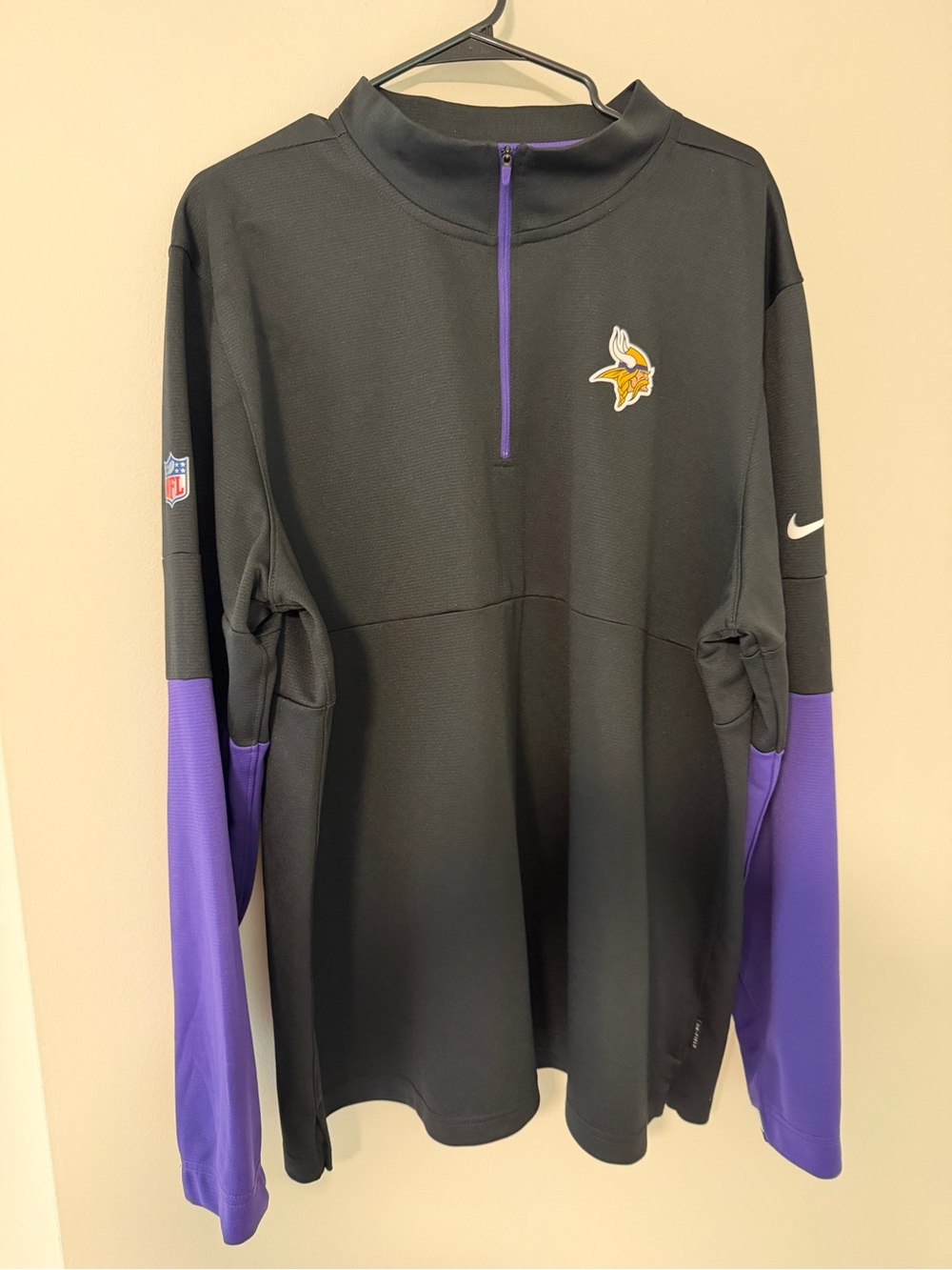 Nike Minnesota Vikings Black & Purple Men’s Quarter-Zip